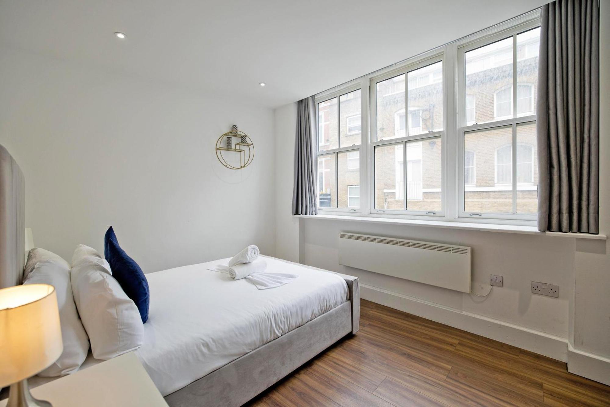 Imperial Liverpool Street Apartments London Exterior photo