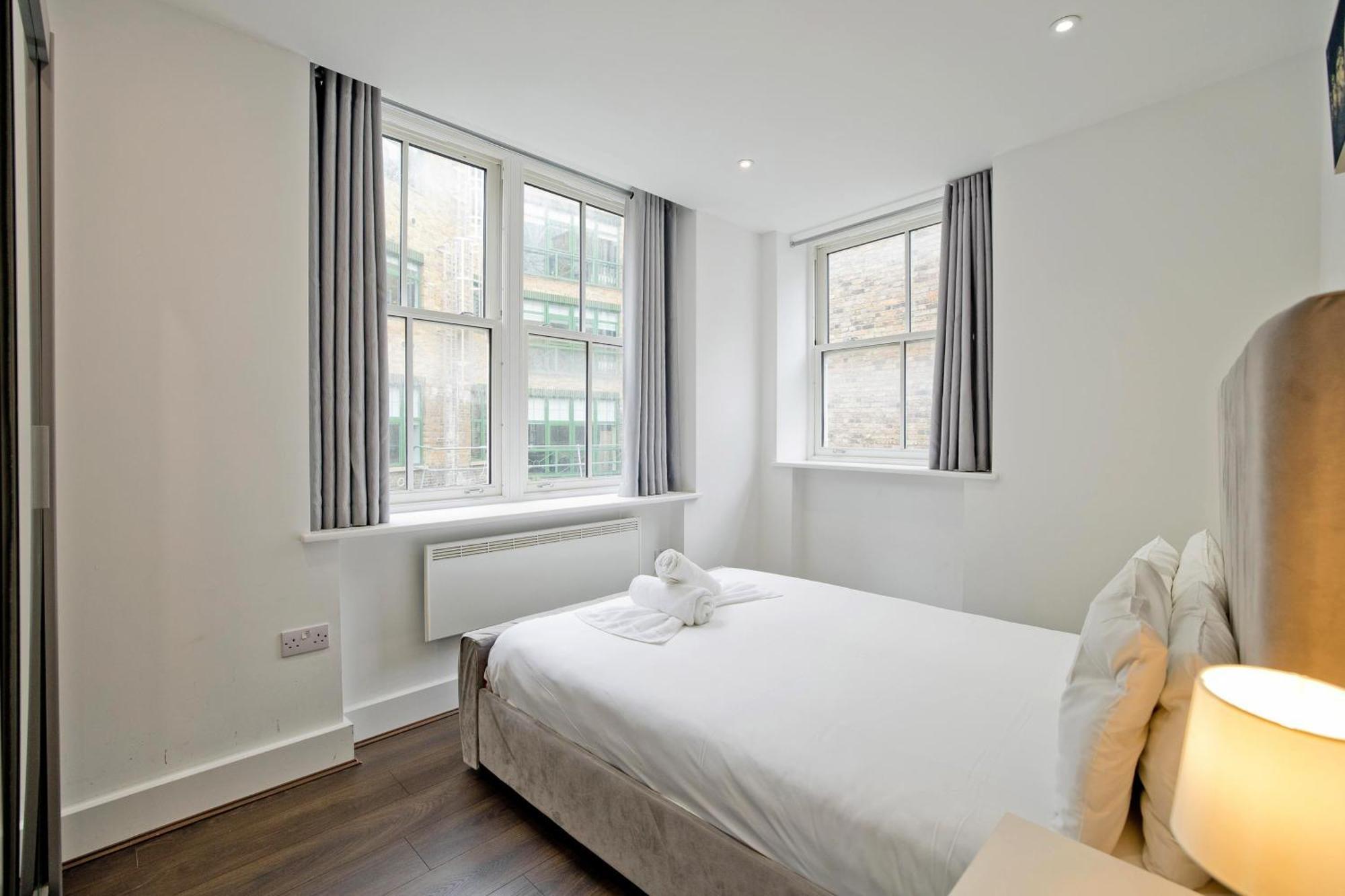 Imperial Liverpool Street Apartments London Exterior photo