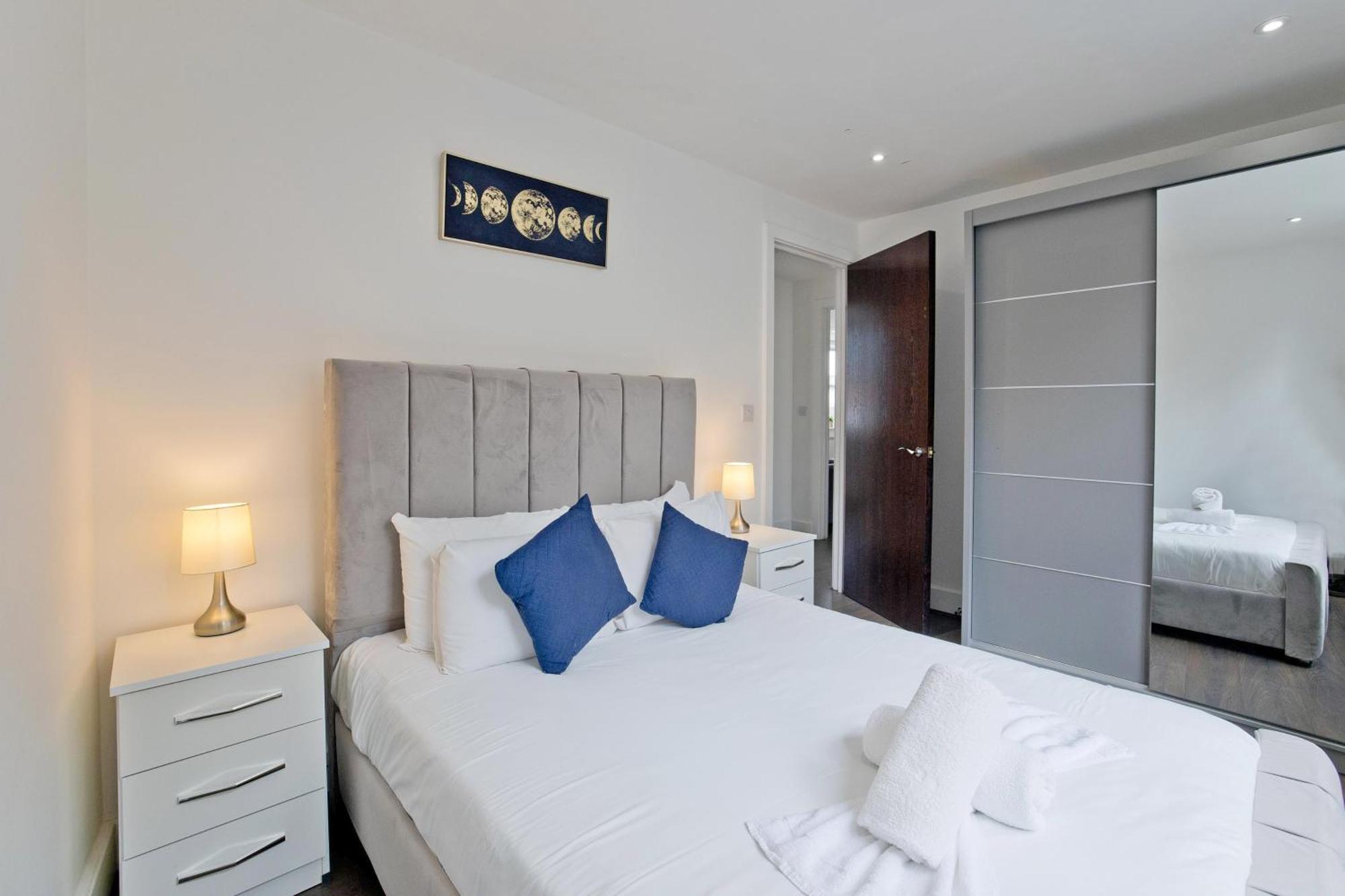 Imperial Liverpool Street Apartments London Exterior photo