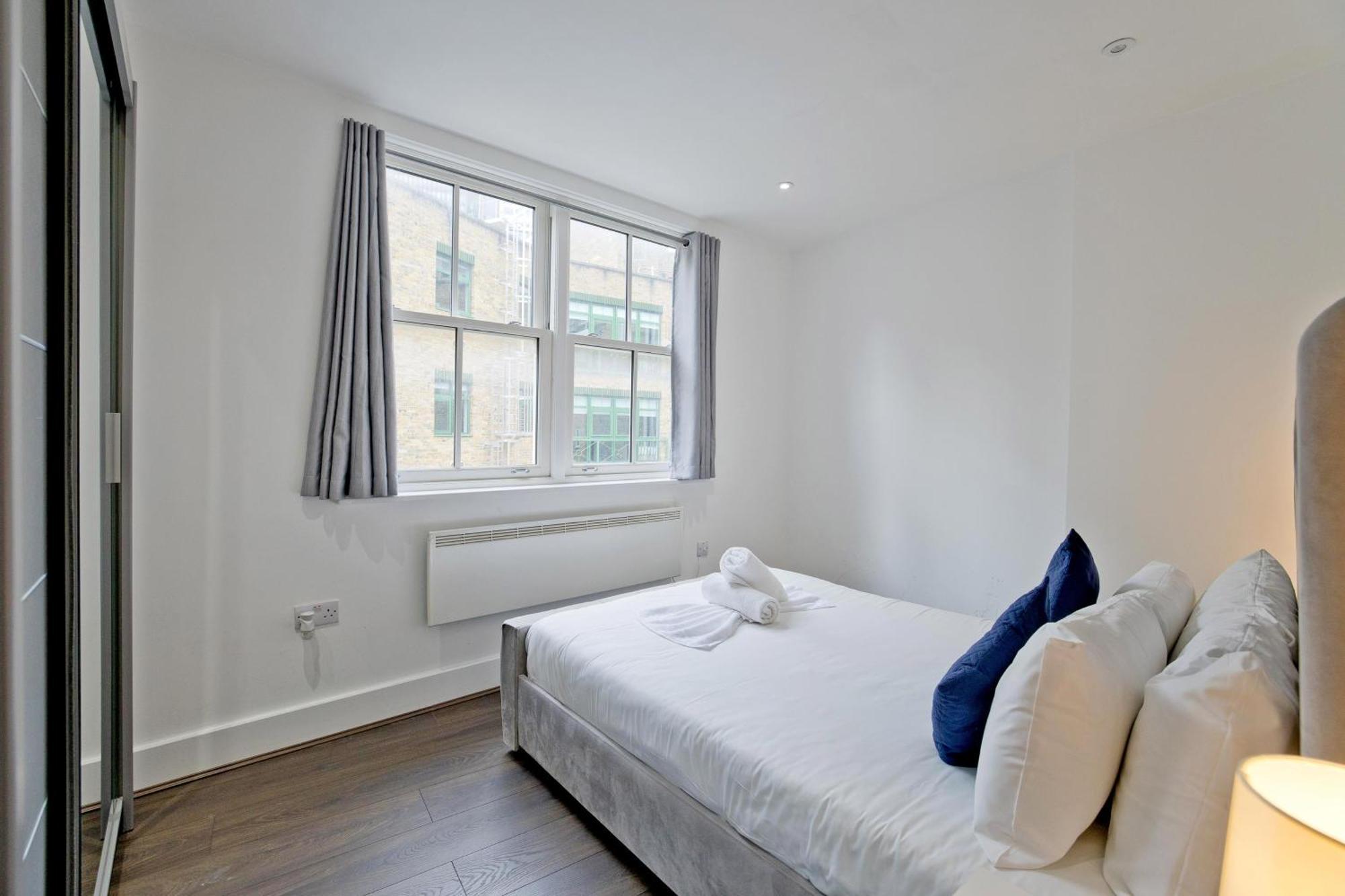 Imperial Liverpool Street Apartments London Exterior photo