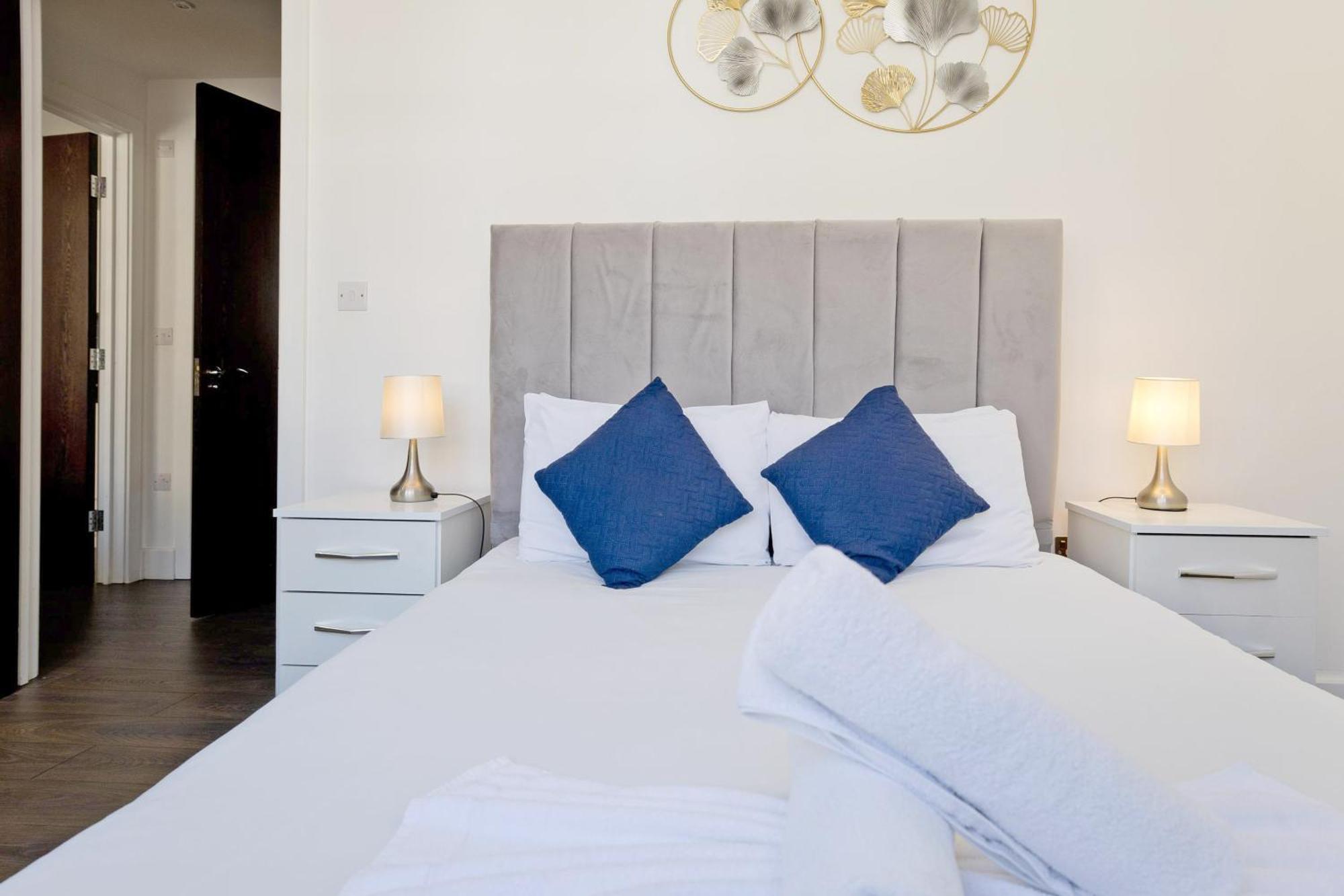 Imperial Liverpool Street Apartments London Exterior photo